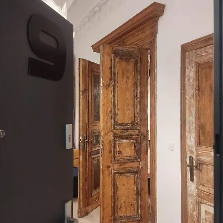 Kamienica Centrum Nr 9 * شتشيتسين